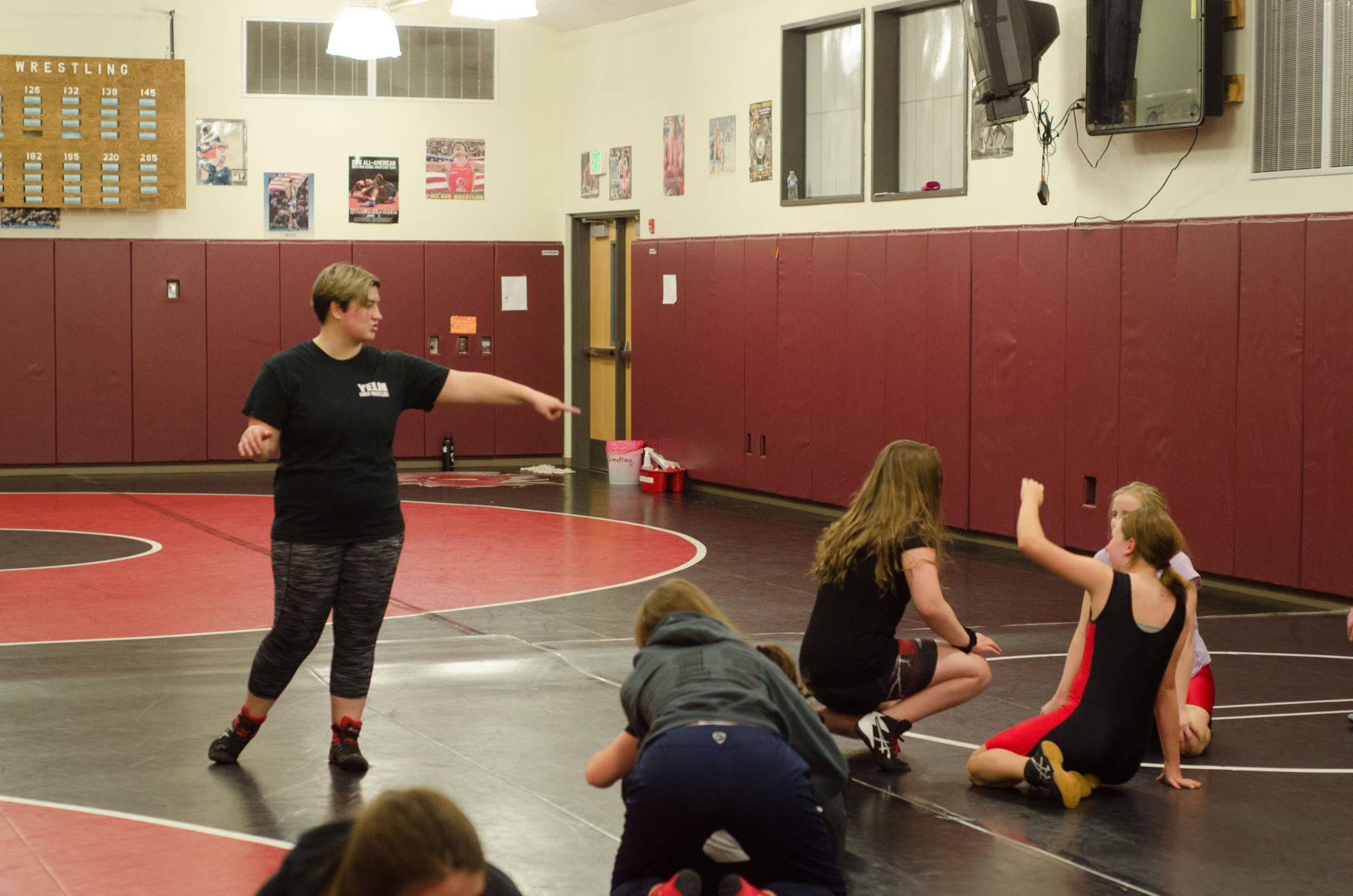 191205.sports.yelmwrestling.er5.jpg